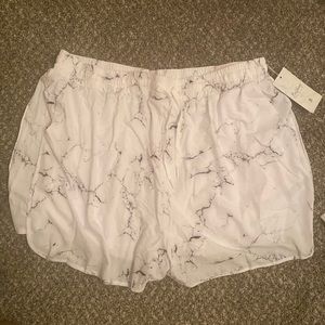 Buffbunny marble shorts XL